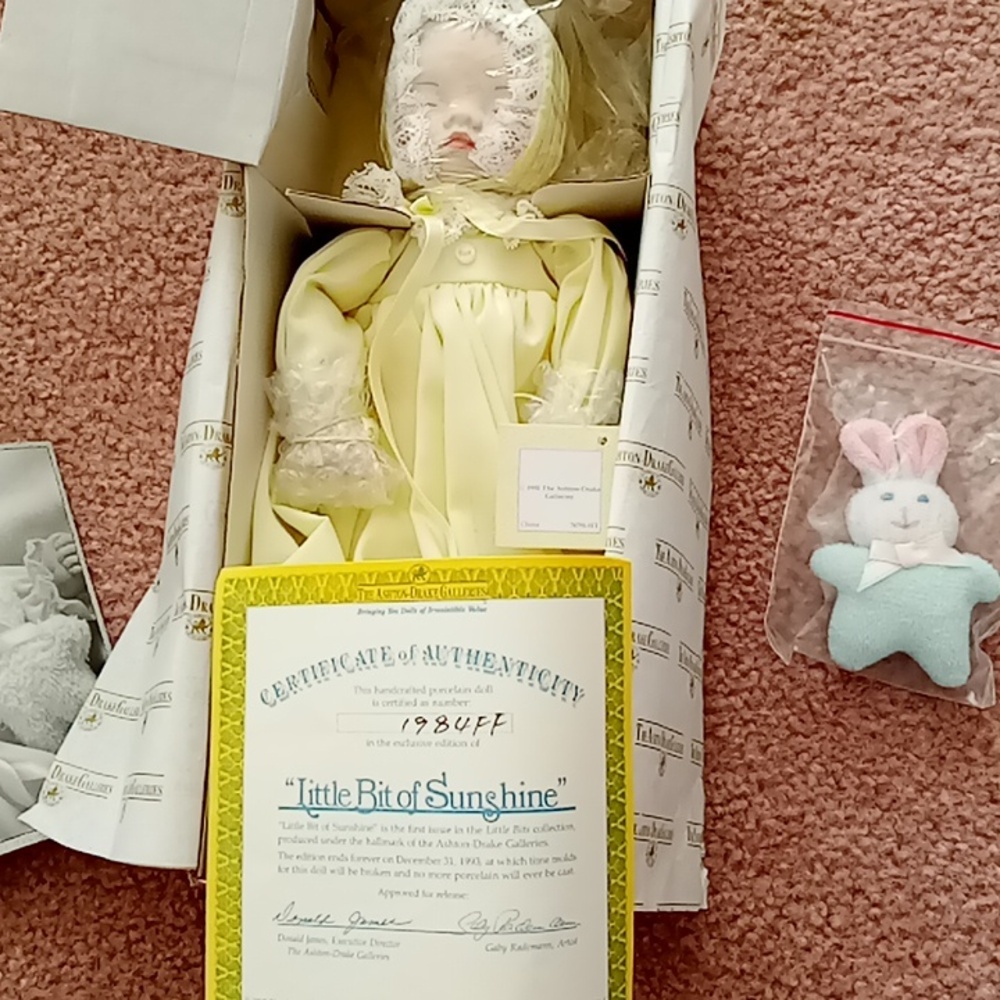 Ashton Drake Baby Doll - Picture 6 of 6